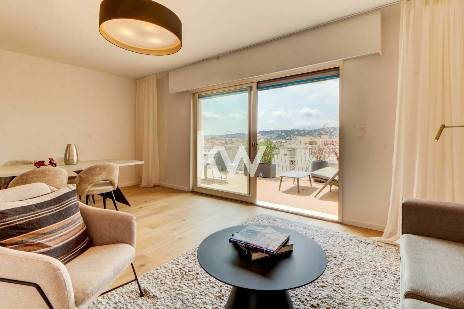 Property photo in Carre d'Argent