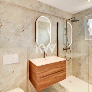 Property in Carre d'Argent