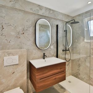 Property in Carre d'Argent