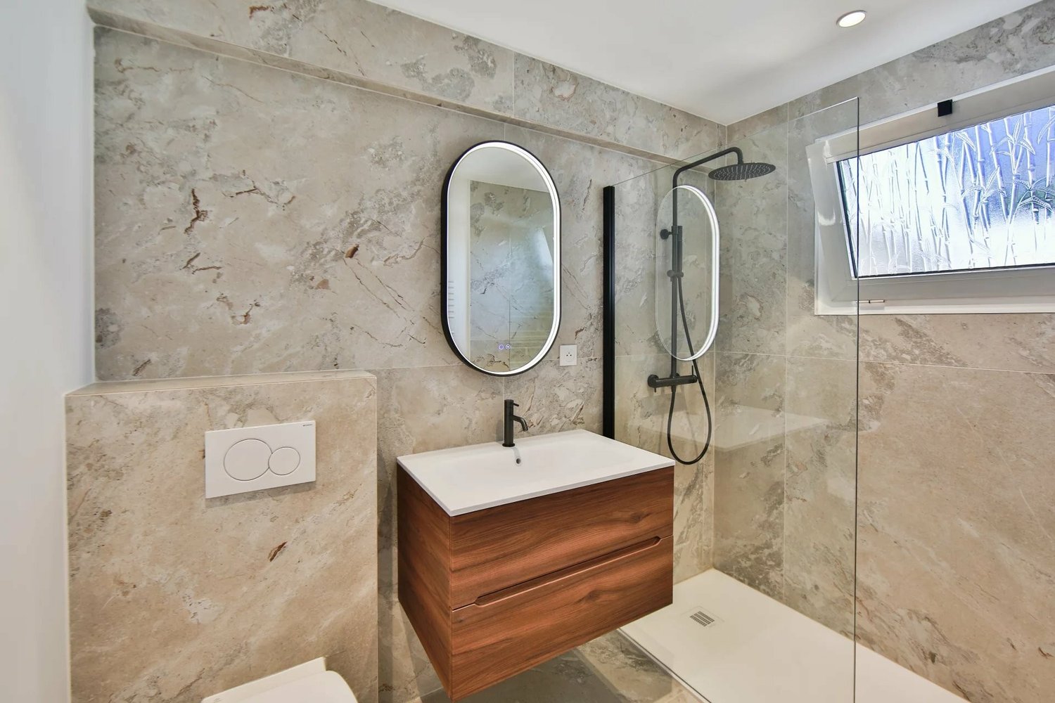 Property photo in Carre d'Argent