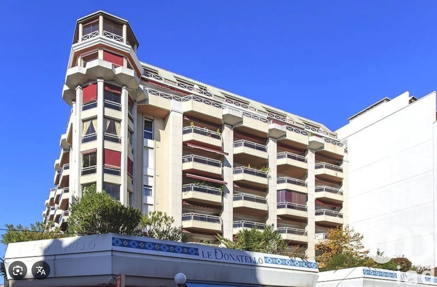 Property photo in Carre d'Argent