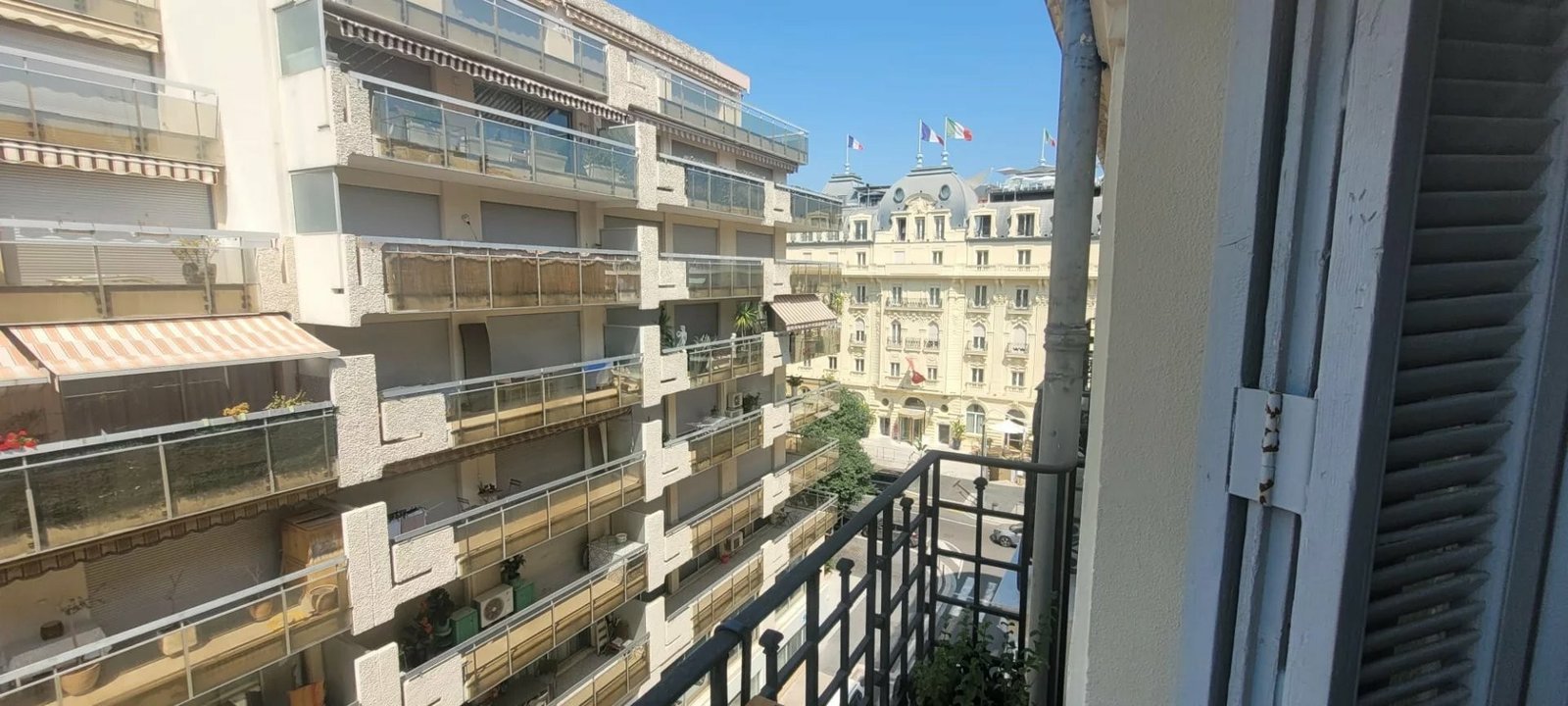 Property photo in Carre d'Argent