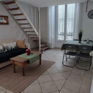 Property in Carre d'Argent