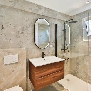 Property in Carre d'Argent