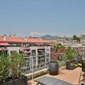 Property in Carre d'Argent