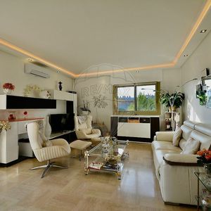 Property in Carre d'Or