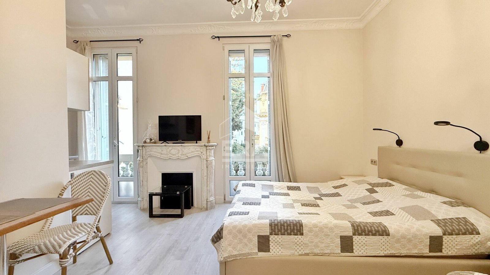 Property photo in Carre d'Or