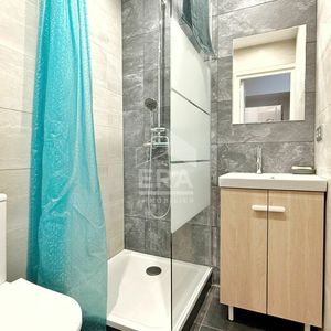 Property in Carre d'Or