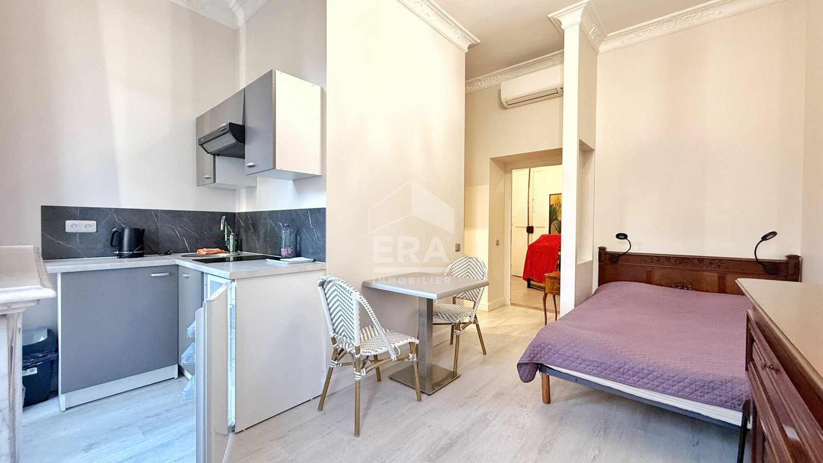 Property photo in Carre d'Or