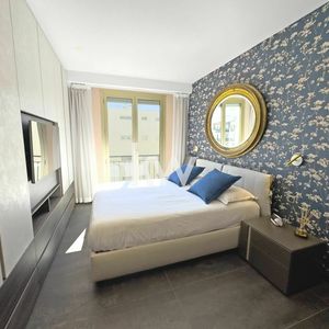 Property in Carre d'Or