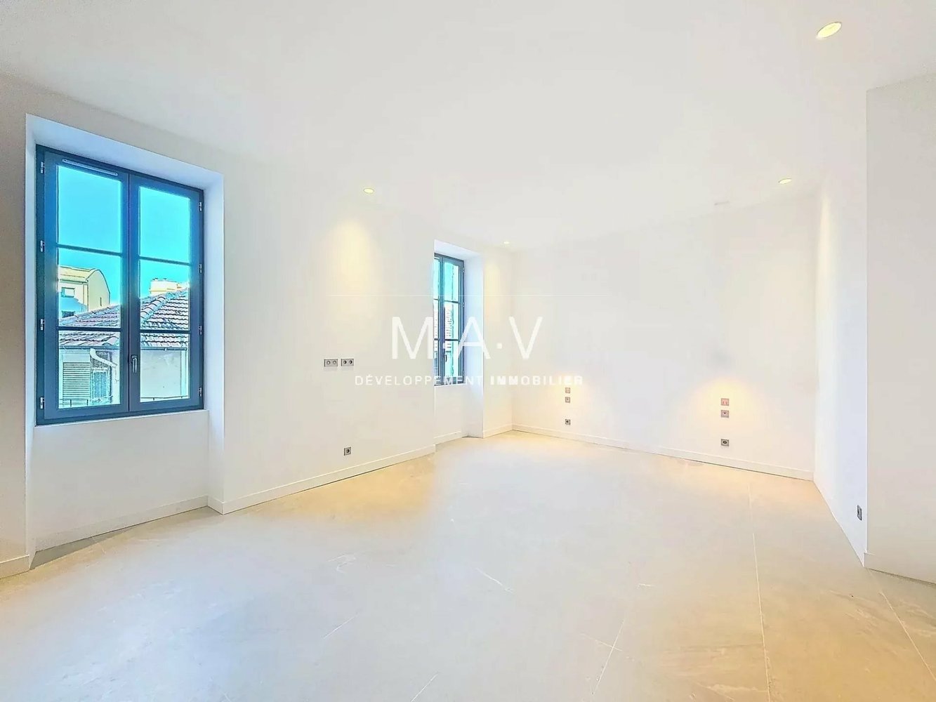 Property photo in Carre d'Or