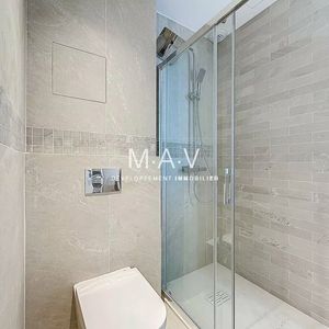 Property in Carre d'Or