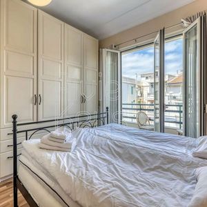 Property in Carre d'Or