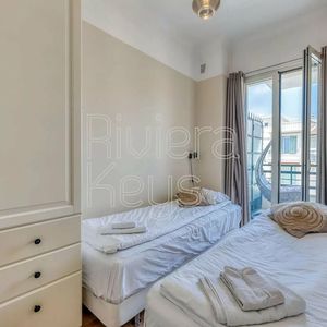 Property in Carre d'Or