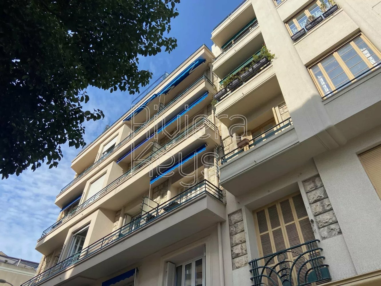 Property photo in Carre d'Or