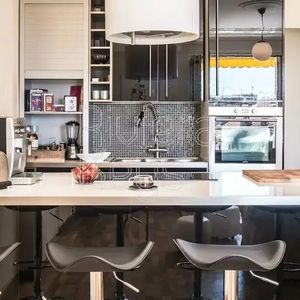 Property in Carre d'Or