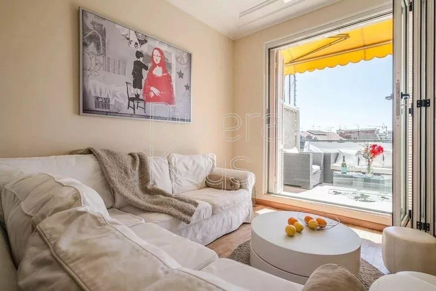 Property photo in Carre d'Or