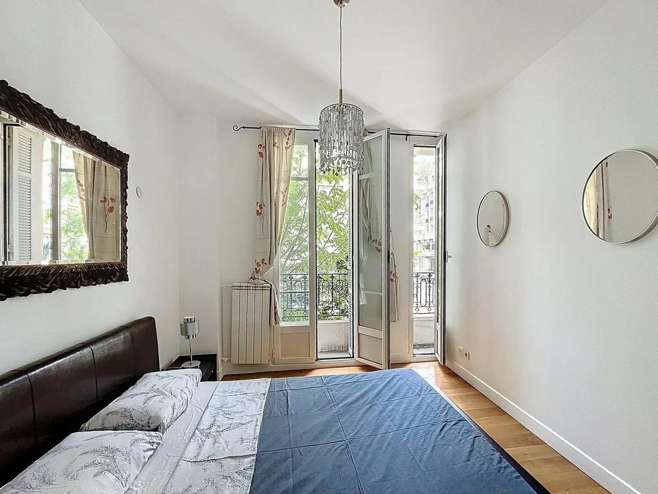 Property photo in Carre d'Or