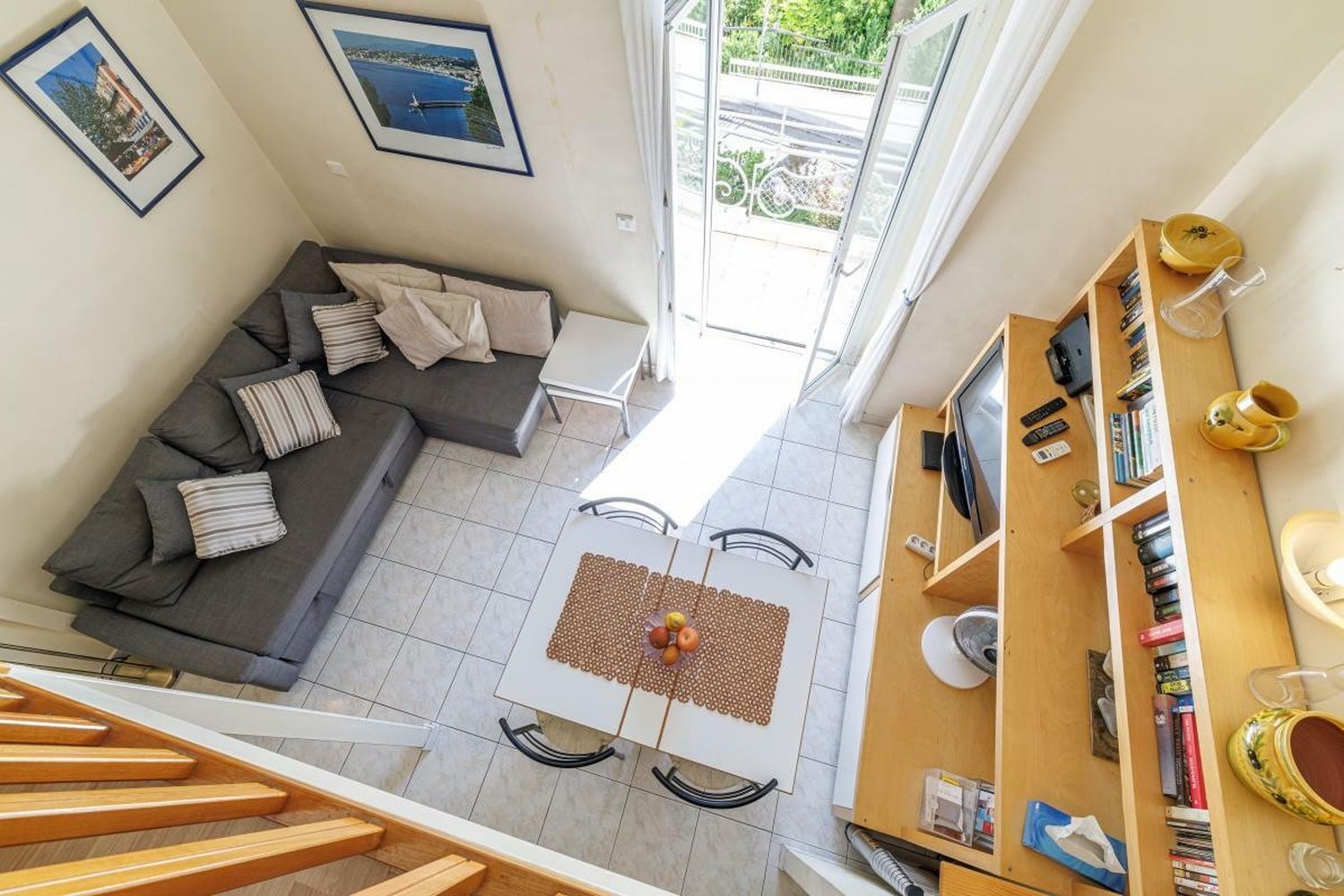 Property photo in Carre d'Or