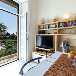 Property in Carre d'Or