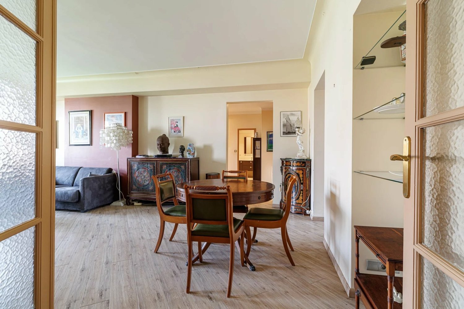 Property photo in Carre d'Or