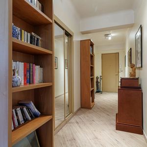 Property in Carre d'Or