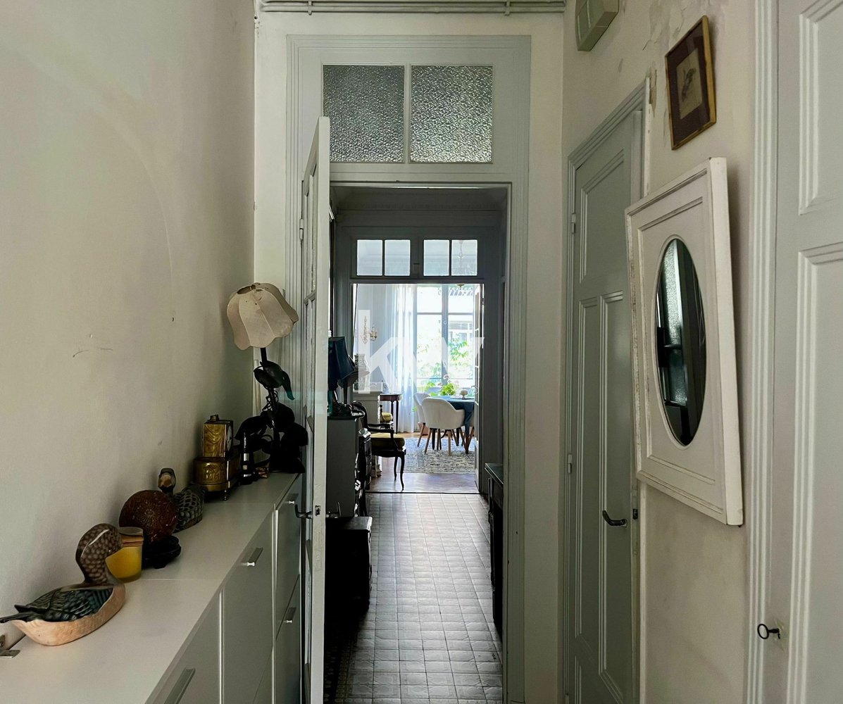 Property photo in Carre d'Or