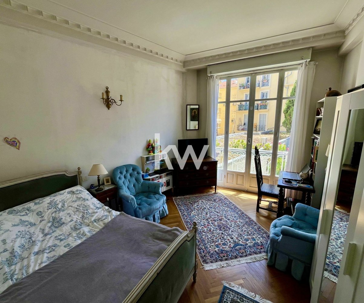 Property photo in Carre d'Or