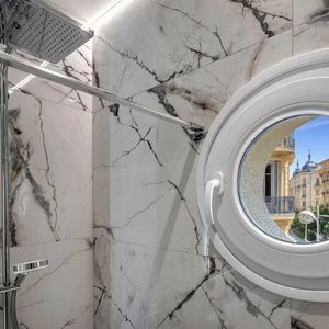 Property in Carre d'Or