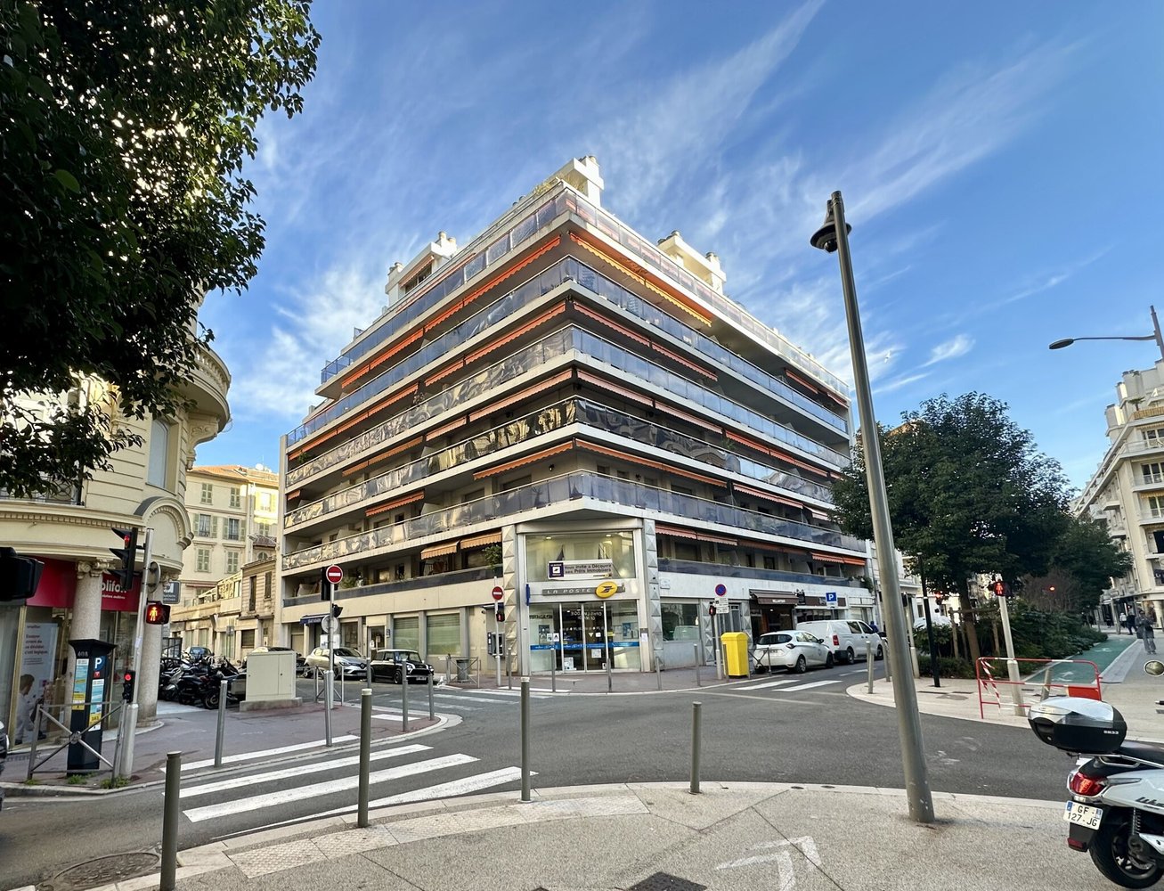 Property photo in Carre d'Or