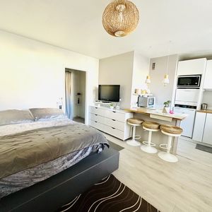 Property in Carre d'Or