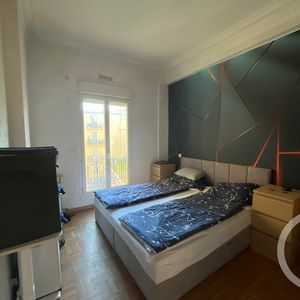 Property in Carre d'Or