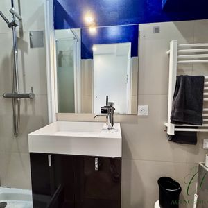 Property in Carre d'Or