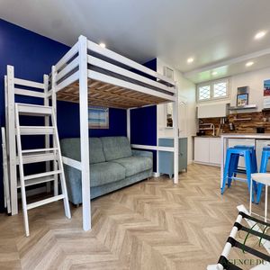 Property in Carre d'Or