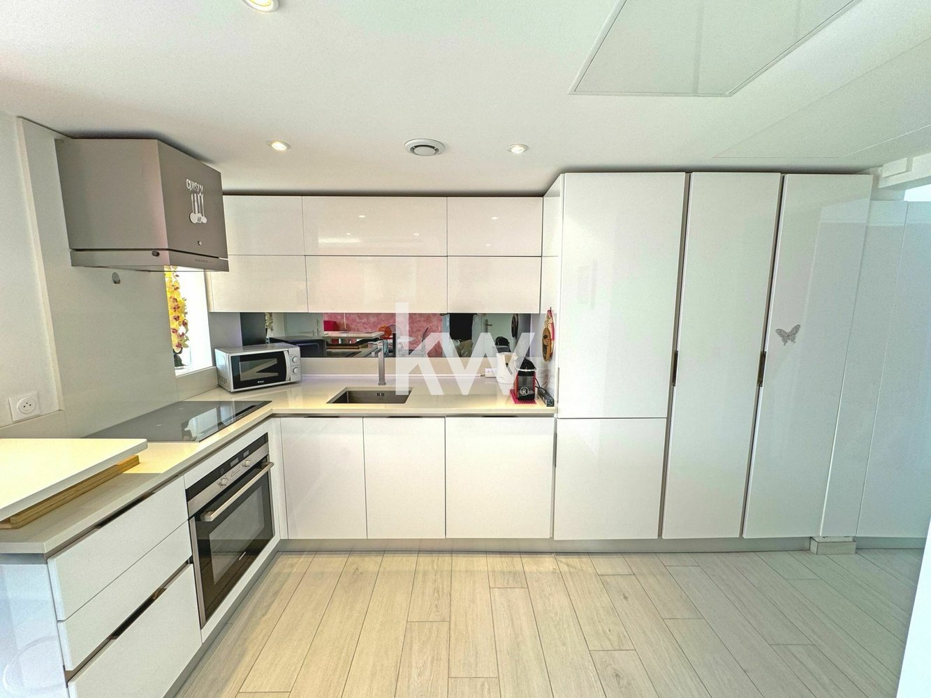 Property photo in Carre d'Or