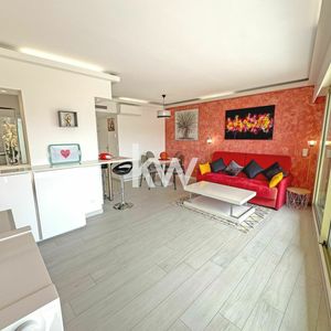 Property in Carre d'Or
