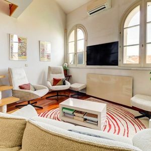 Property in Carre d'Or