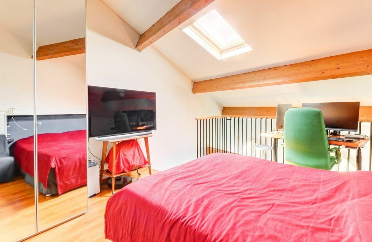 Property photo in Carre d'Or