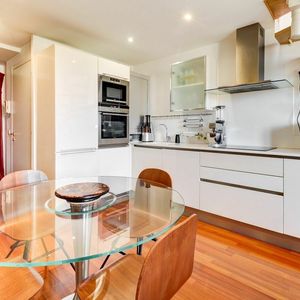 Property in Carre d'Or