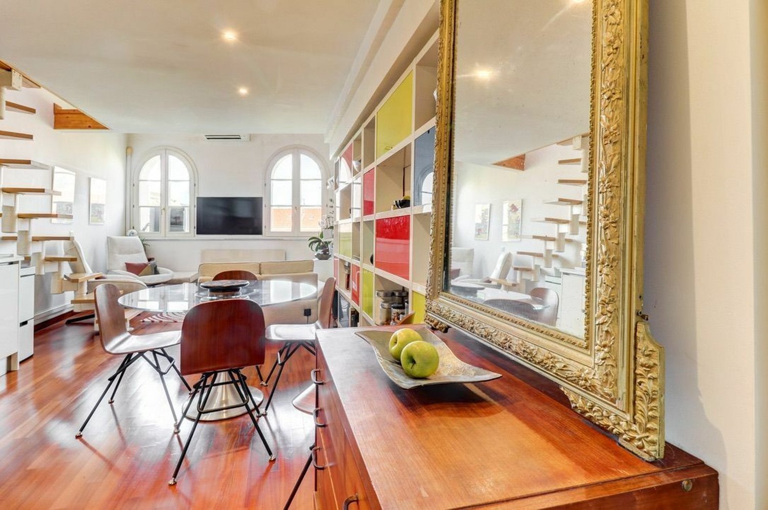 Property photo in Carre d'Or