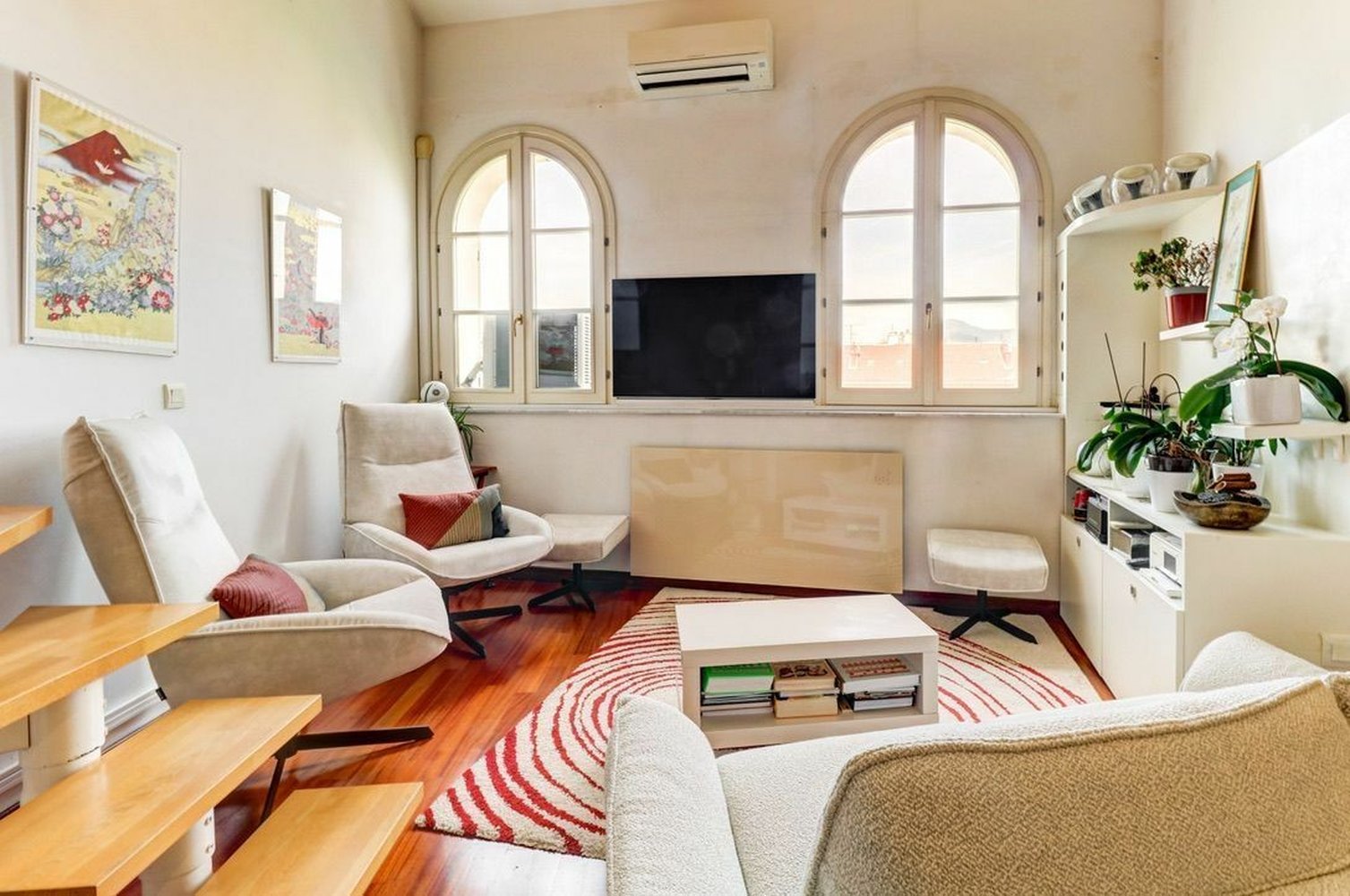 Property photo in Carre d'Or