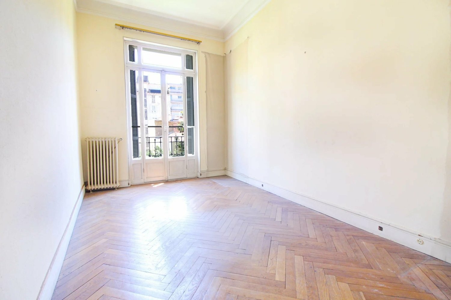 Property photo in Carre d'Or