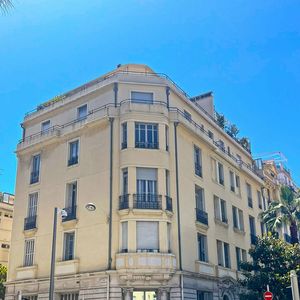 Property in Carre d'Or