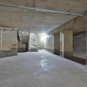 Property in Carre d'Or