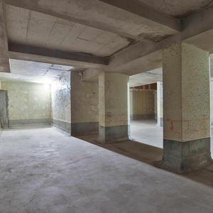 Property in Carre d'Or