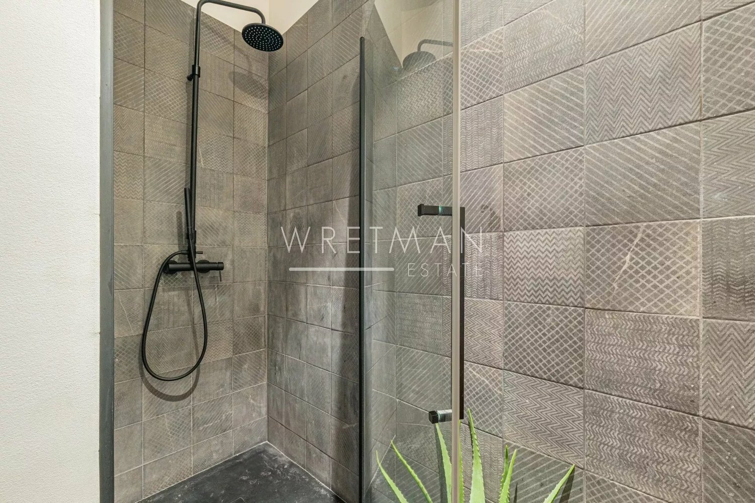 Property photo in Carre d'Or