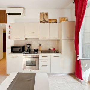 Property in Carre d'Or