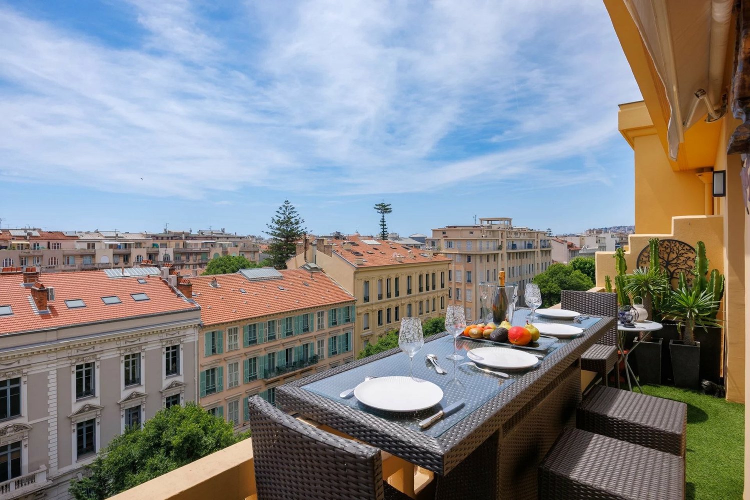 Property photo in Musicians Quarter