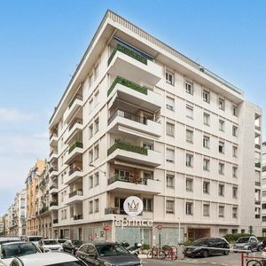 Property in Musicians Quarter