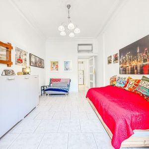 Property in Musicians Quarter